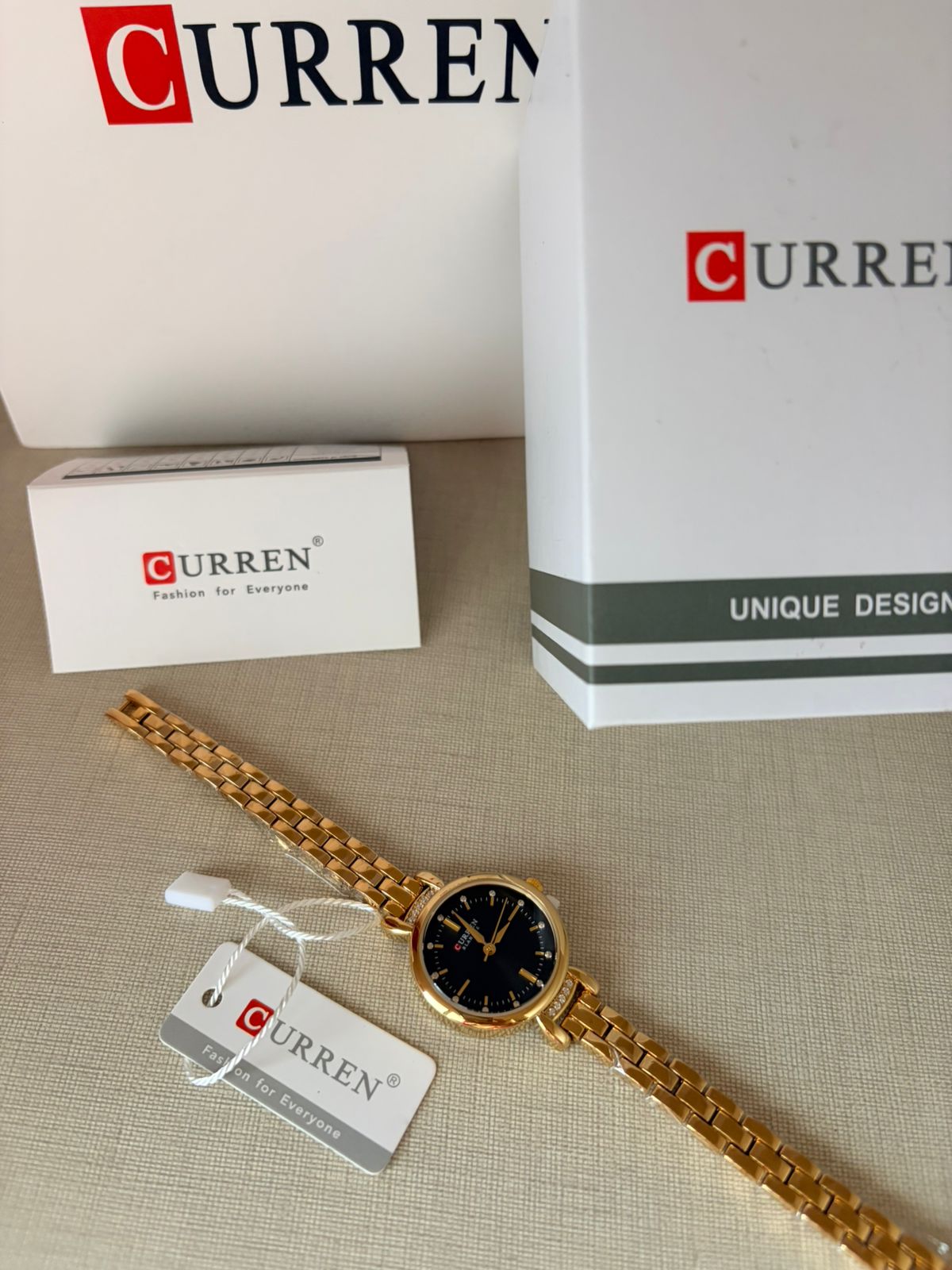 Curren Women's Watch – Silver Dial Silver Stainless Steel Bracelet - Timavie