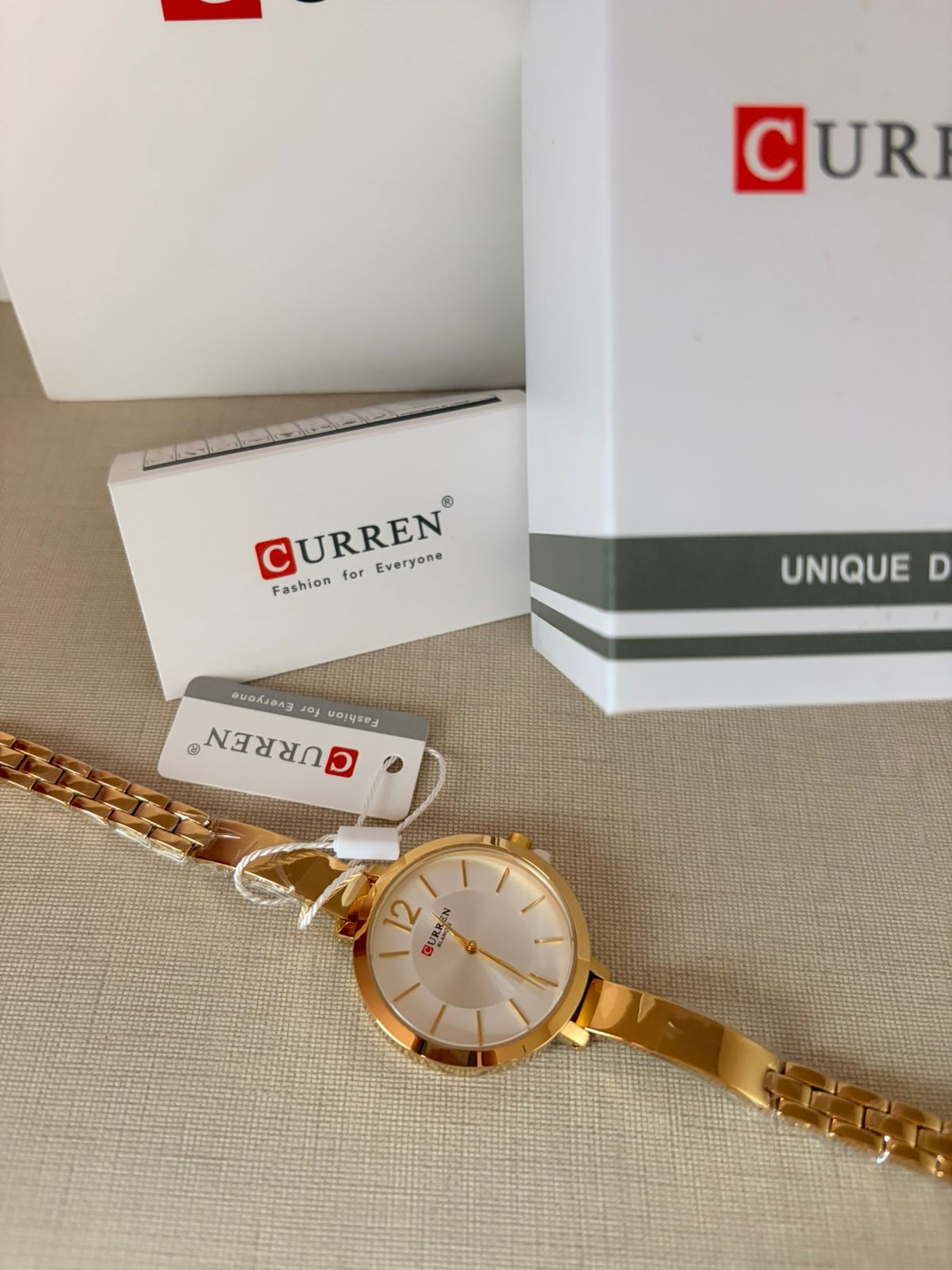 Curren Women's Watch – Blue Dial Rose Gold Bracelet with Crystal Bezel - Timavie